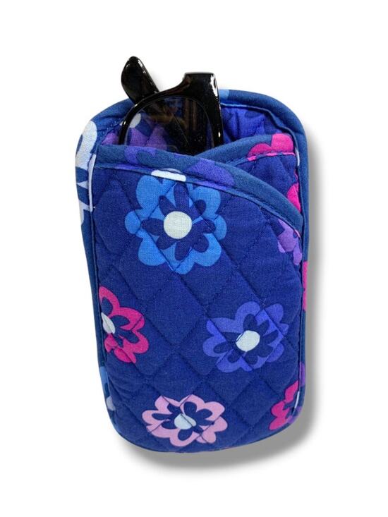 Vera Bradley Accessories - Vera Bradley Ellie Flowers Soft Eyeglasses Holder 2 Slip Pockets